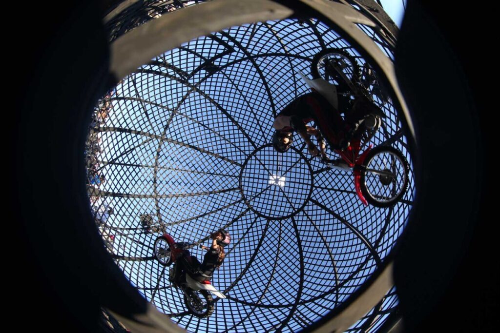 Fearless Flores Thrill Show Globe of Death