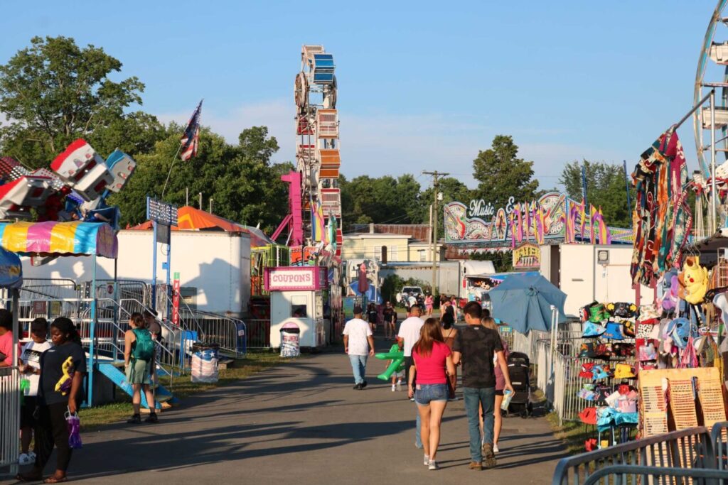 Coleman Midway Daytime